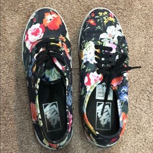 Floral pattern size 7 vans sneakers